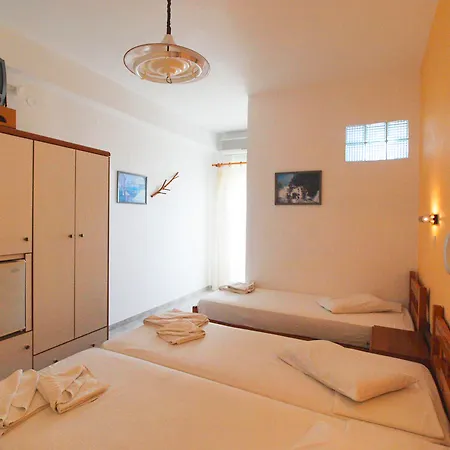 Aegeon Hotel 2*